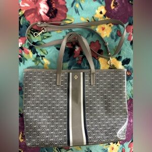 Tory Burch Tote/ crossbody